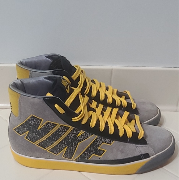 Nike Blazer High Cool Grey Yellow Men's Size 9.5 - Picture 3 of 9